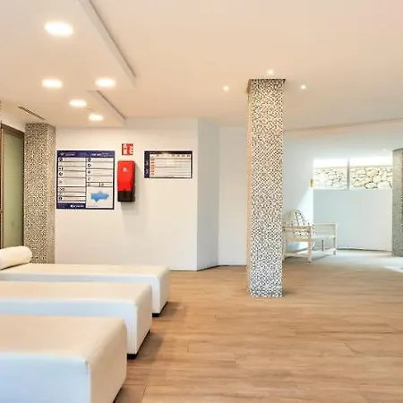 Hotel Globales Cala Bona